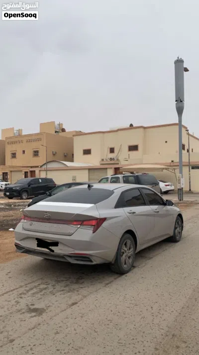 هيونداي النترا Standard 4