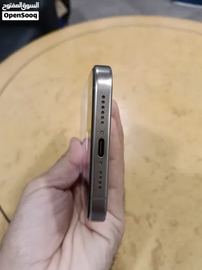 iphone 15 pro max 256 GB 4