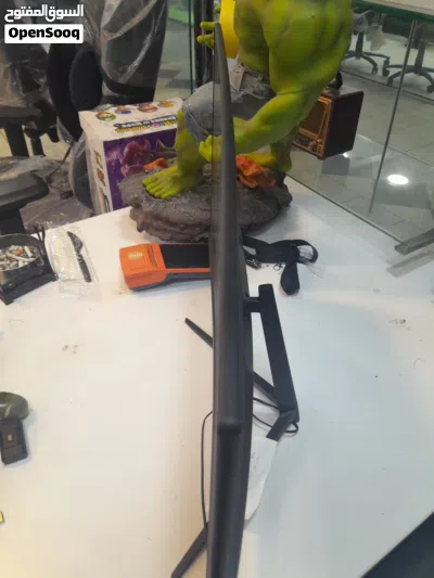 للبيع شاشة redragon 24بوصة 144 هيتز مدخل hdmi مدخل دسبلاي بورت كيرف بسيط بالشاشة 3