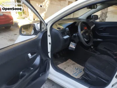 Kia Picanto Standard 2