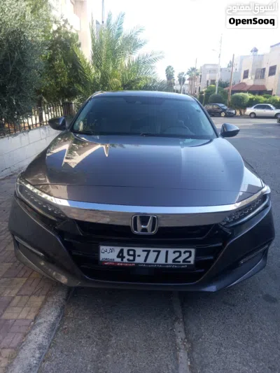 هوندا اكورد Touring 2