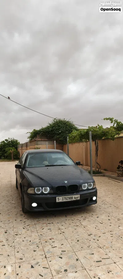 BMW 5 Series 525 2
