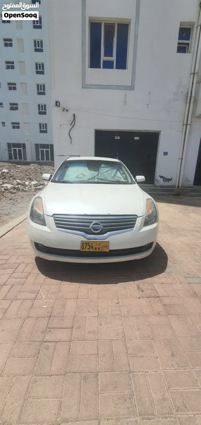 نيسان التيما SL 4