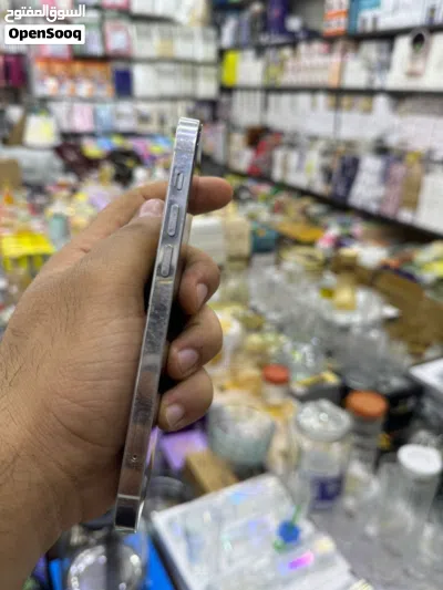 ايفون 12برو 4