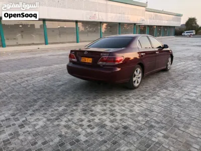 Lexus ES Standard 3