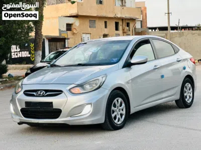 Hyundai Accent GL 2