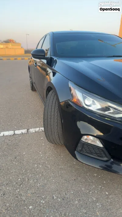 نيسان التيما SR 4