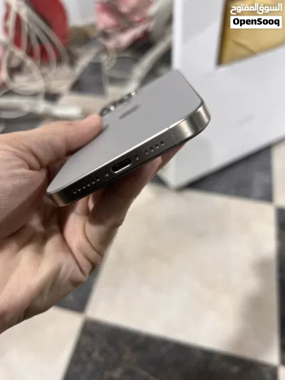 15 pro max ESIM 2