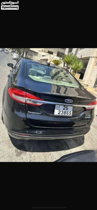 Ford Fusion SE 2