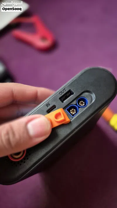 مشغل السيارة وتعبئة الاطارات من Porodo بسعة 8800 mAh 4