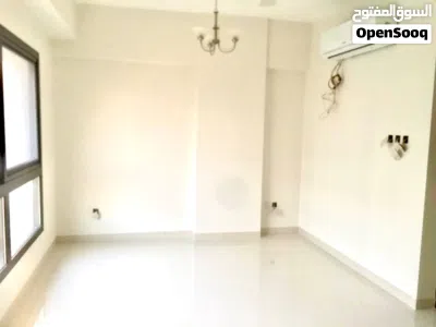 Flat for rent in alkhod Mazoun street/ شقة للايجار في شارع مزون 4