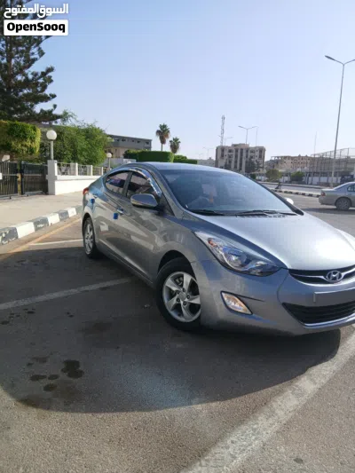 هيونداي افانتي Limited 2