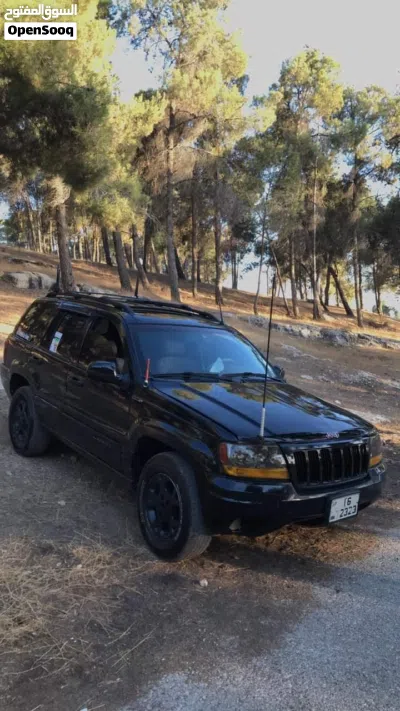 جيب جراند شيروكى Laredo 3