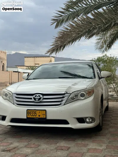 تويوتا افالون XLE 2