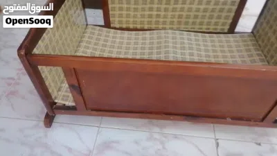 سرير ارضي وعرباية للبيع 3