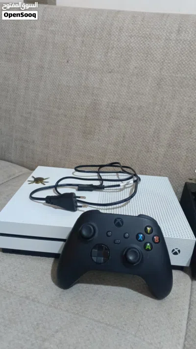 اكسبوكس وان إس واكسبوكس 360 2