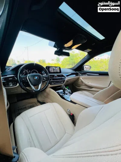 BMW 5 Series 530i Sedan 3