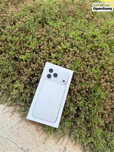 iPhone 17 ProMax ( Brand New ) 3