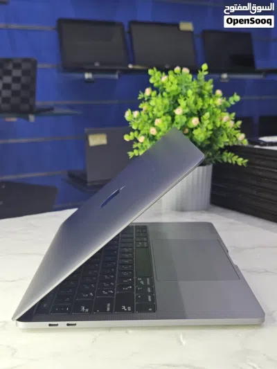 Macbook Pro A2141 Model 2019 Intel Core i7 Processor 16gb Ram 500gb Ssd Touch Bar And Id Amd Radeon 4