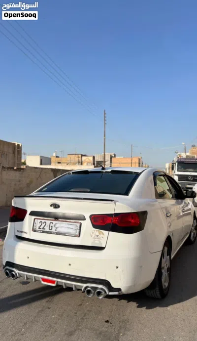 Kia Cerato Standard 4