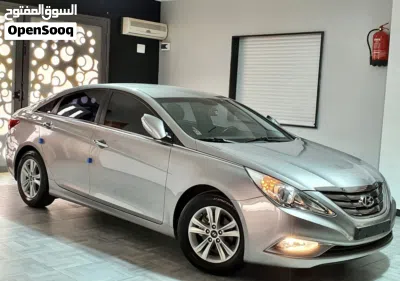 Hyundai Sonata SE 3
