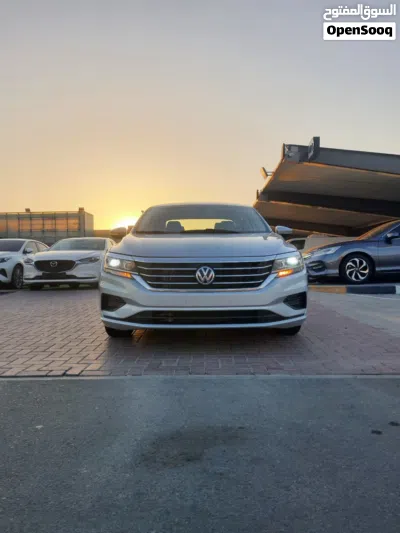 Volkswagen Passat SE 3