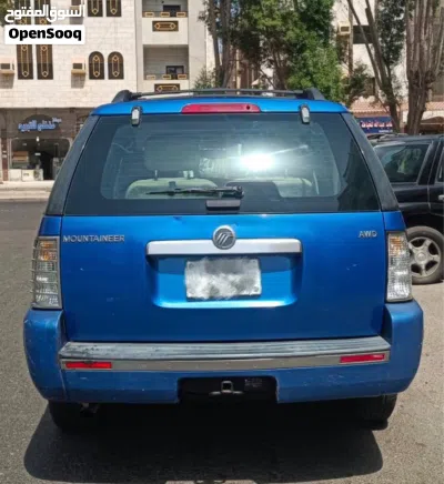 Mercury Mountaineer Premier 4