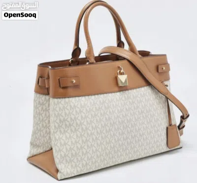 Michael Kors Beige/Tan Signature Coated Canvas and Leather Gramercy. Tote 2