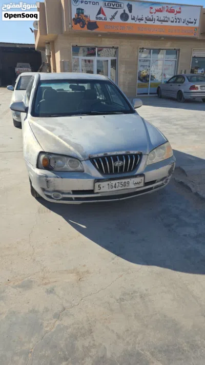 هيونداي افانتي Standard 3