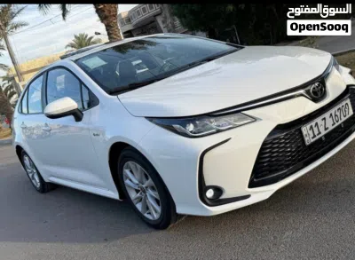 تۆیۆتا کۆرۆلا هایبرید 3