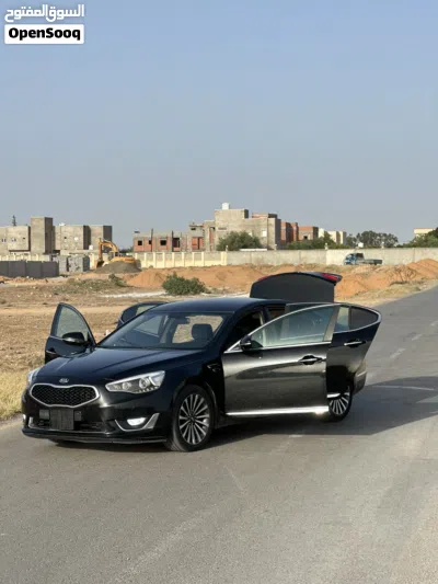 كيا كادينزا Premium 4