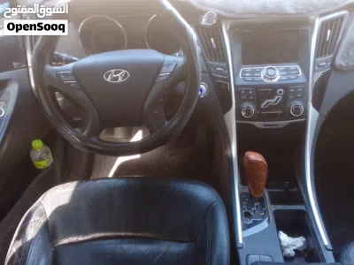 Hyundai Sonata Blue 2