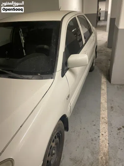 Mitsubishi Lancer GLX 4