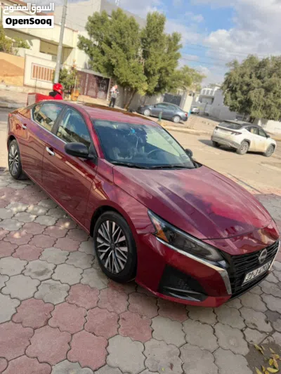 نيسان التيما SV 3