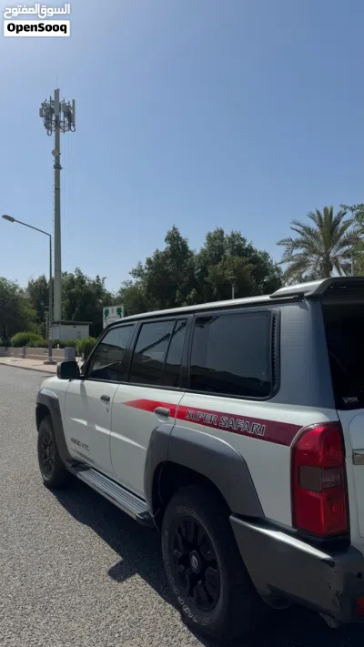 Nissan Patrol Safari 3