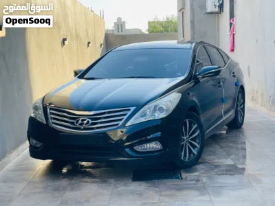 Hyundai Azera Standard 2