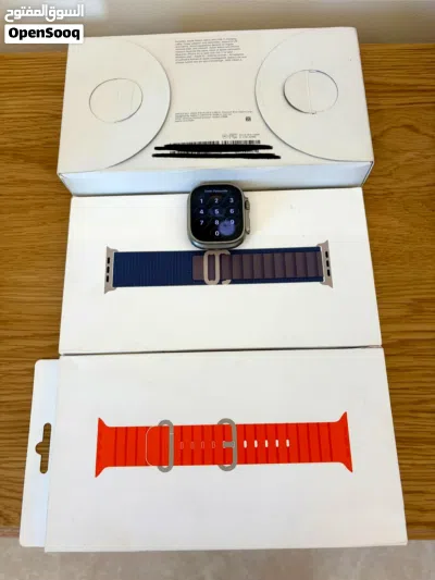 للبيع Apple Watch Ultra 2 — 49mm Titanium + باندين أصليين 3