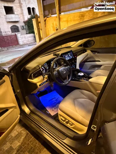 تويوتا كامري GLE 4