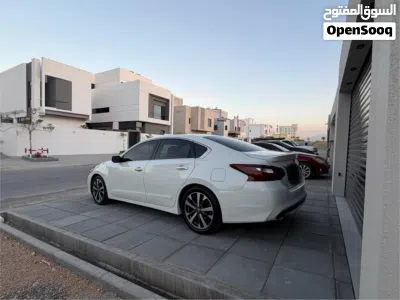 نيسان التيما SR 3