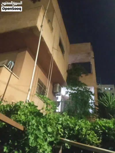 عمارة ثلاث طوابق للبيع 3