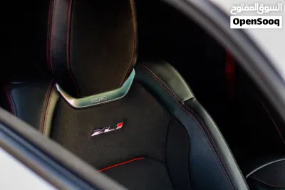 Chevrolet Camaro ZL1 2