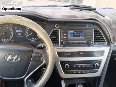 Hyundai Sonata Blue 2