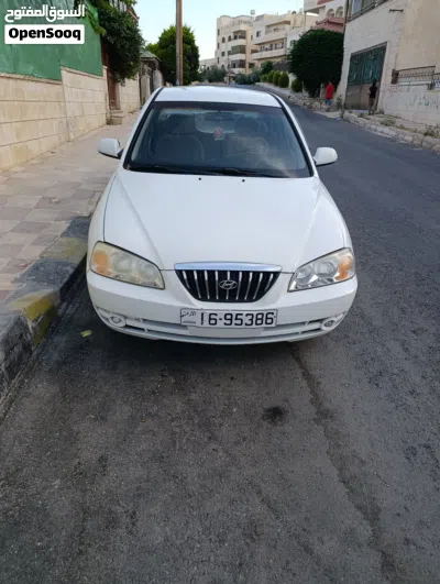 هيونداي افانتي Standard 4