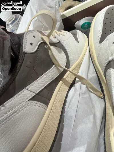 2019 Travis Scott Jordan 1 Low OG Mocha, brand new 4