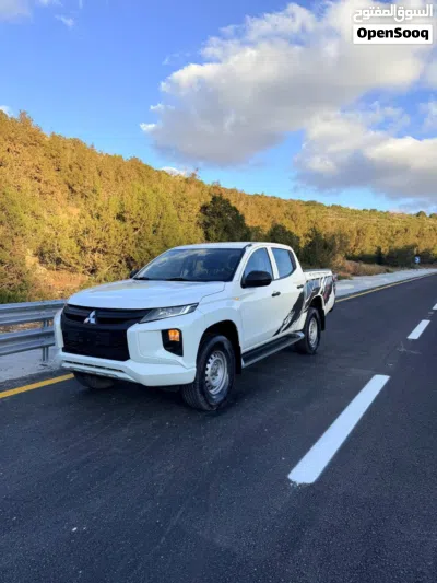 Mitsubishi L200 Standard 3