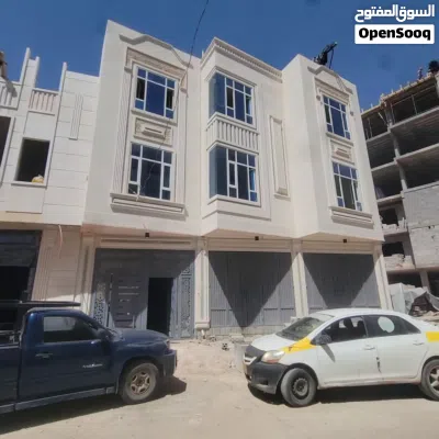 عماره للبيع 4لبن ونصف 5شقق 2محلات قراش 2