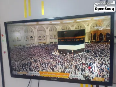 شاشه سامسونج مستعمل 32 اقرأ الوصف 3