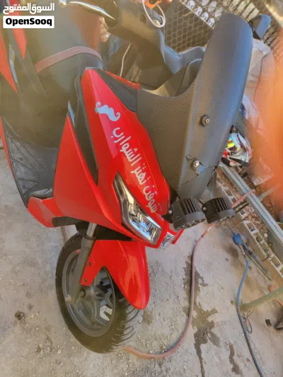 سكوتر ابريليا 160 cc sxr 4