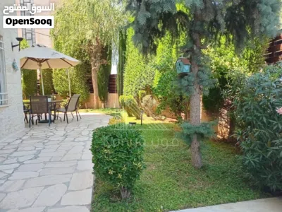 فيلا مستقلة للبيع في ضاحية الأمير راشد 3