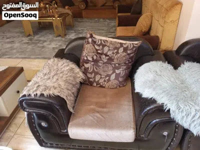 صلون 2 كراسي 2كنبات 2